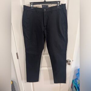Abercrombie Athletic Skinny Chinos - 33x32